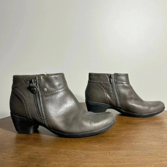 Clark’s Ingalls Thames Grey Leather Ankle Boot Size 8.5 - Picture 2 of 5